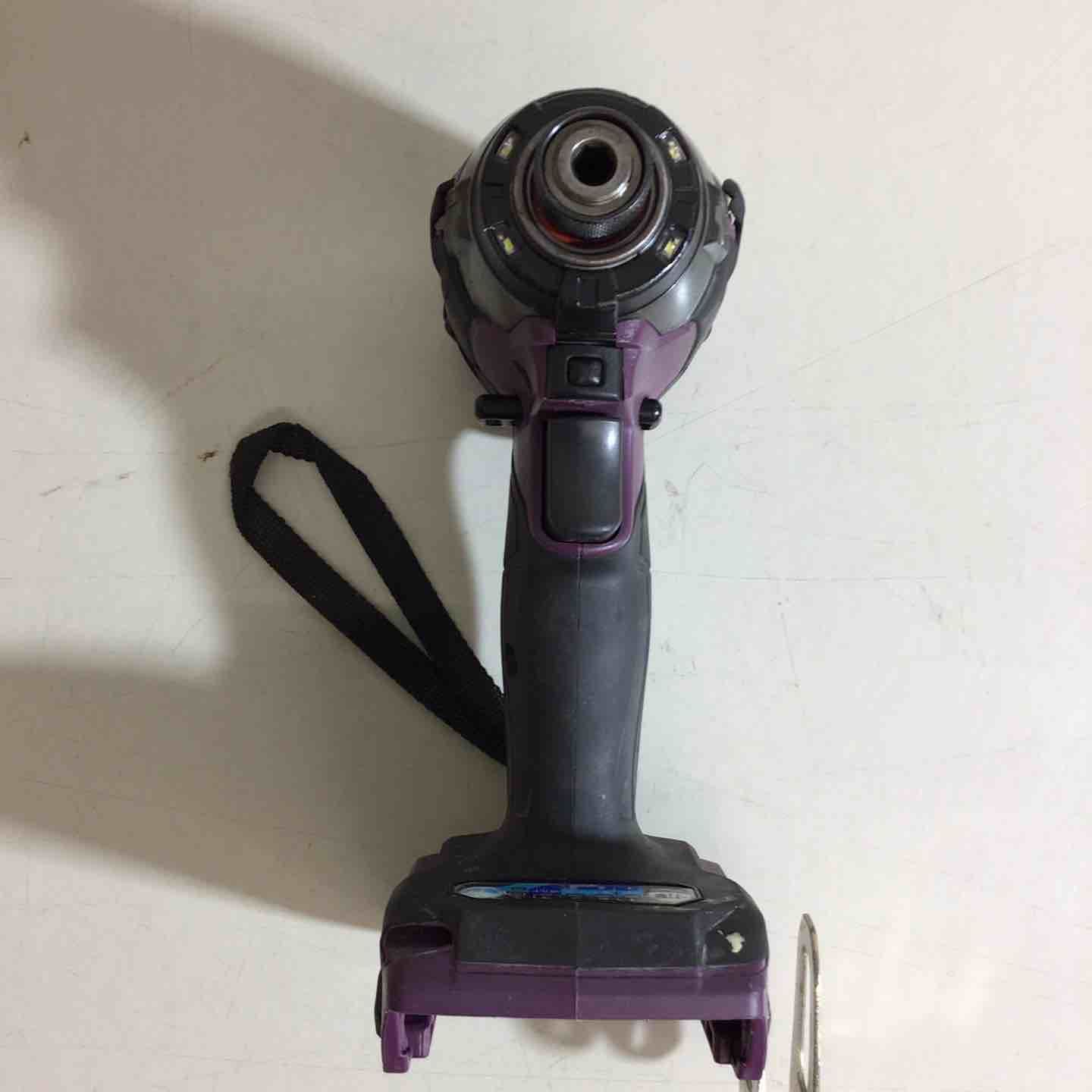 コードレスインパクトドライバー