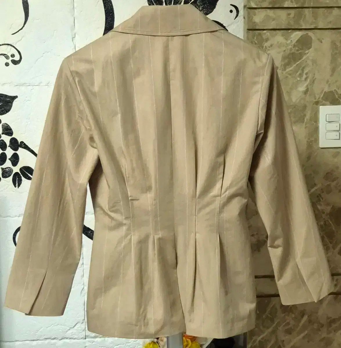 カヴァリーニ ストライプ