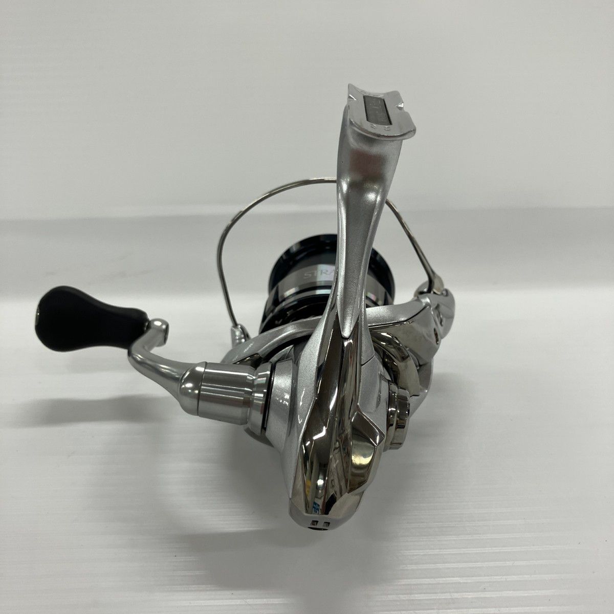 SHIMANO◇19ストラディック2500SHG/04017/スピニングリール シマノ