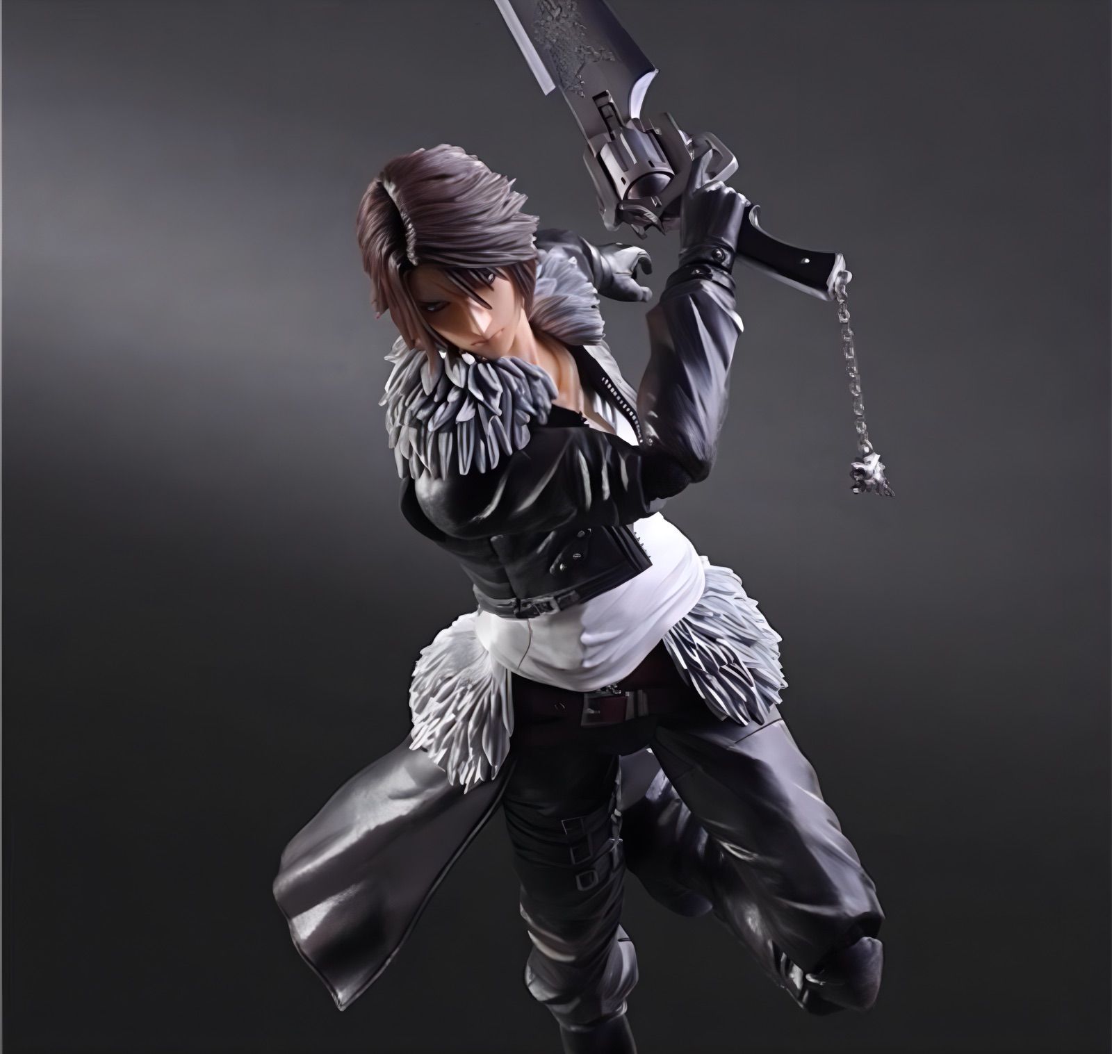 FINAL FANTASY Ⅷ スコール・レオンハート 1/6 フィギュア Amazon.co.jp: FINAL FANTASY VIII PLAY ARTS スコール・レオン