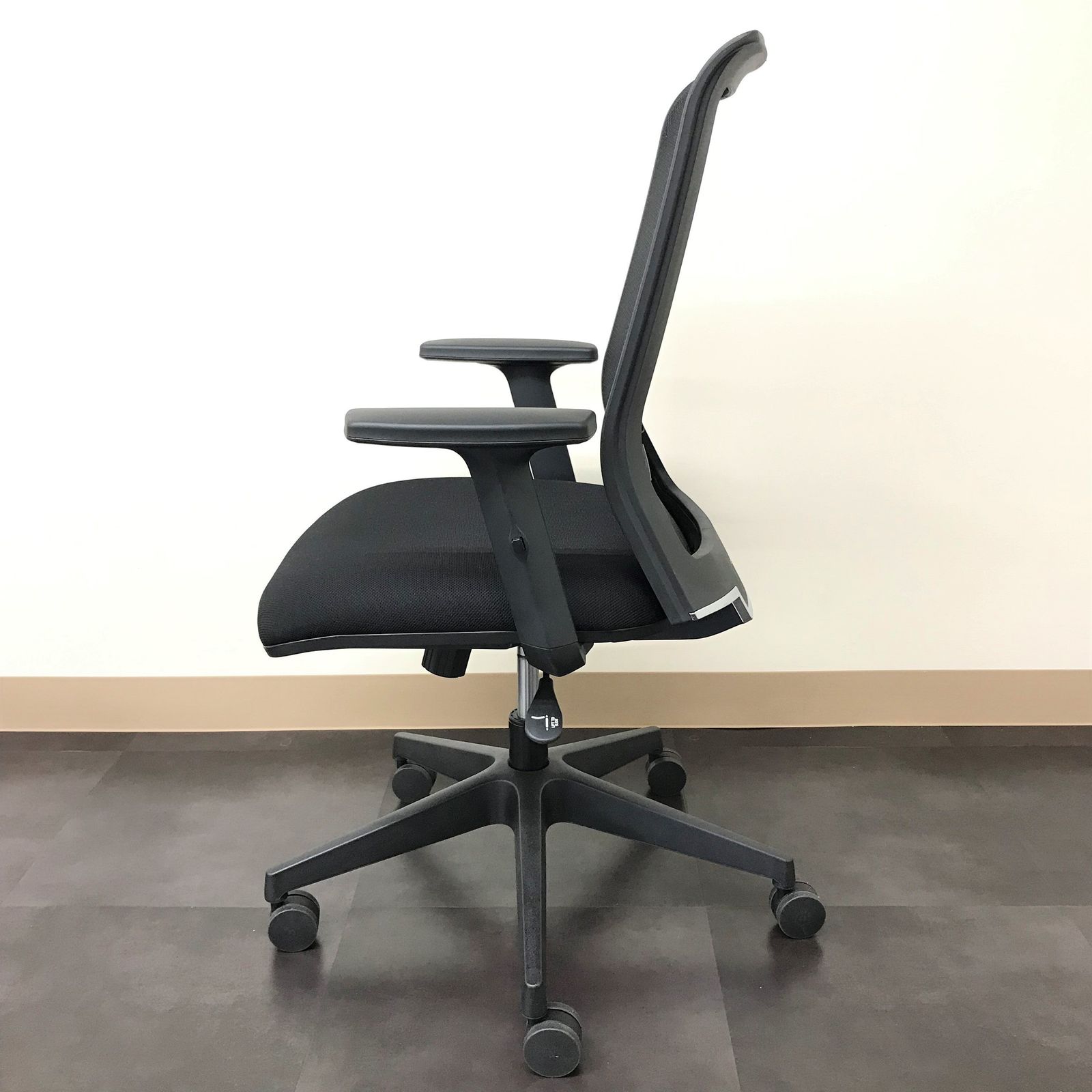 【中古 S(美品)】ENTRY(エントリー) CR-BK9000BKD-WN 中古 S(美品)】ENTRY(エントリー) CR-BK9000BKD-WN（肘あり）の