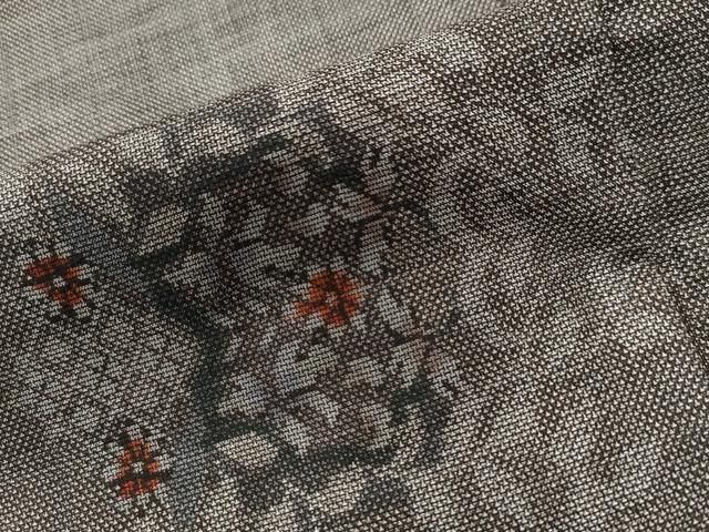 平和屋着物○本場大島紬 9マルキ 吉祥花文 正絹 逸品 CAAW8210yc