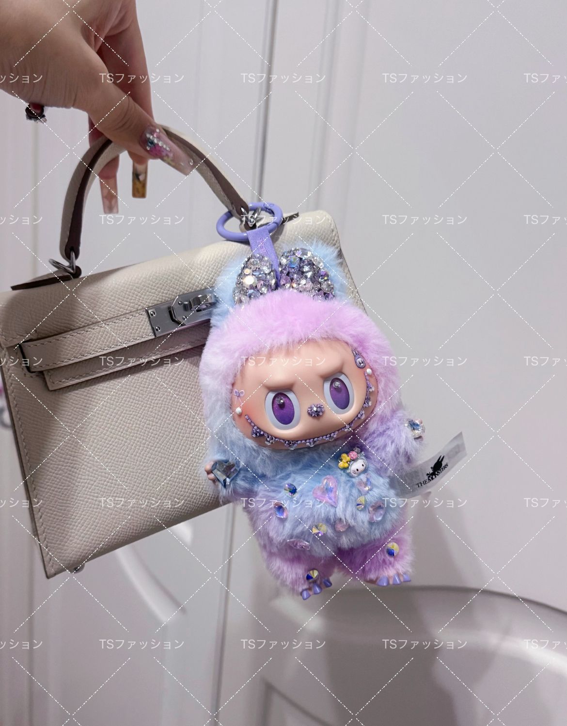 【正規品】Big into Energy 「LUCK」ラブブ 即購入ok・正規品】 THE MONSTERS Big into Energy luck ラブブ
