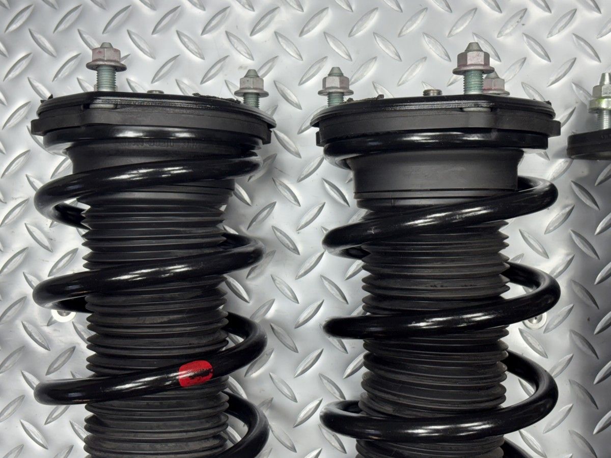 中古クラウン 2WD 2.5 HV 純正サスキット 前右48510-30E70 前左