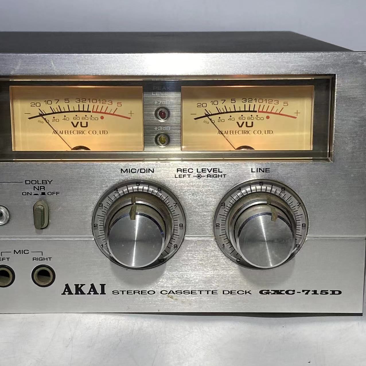 ジャンク品 AKAI アカイ GXC-715D カセットデッキ AKAI GXC-715D