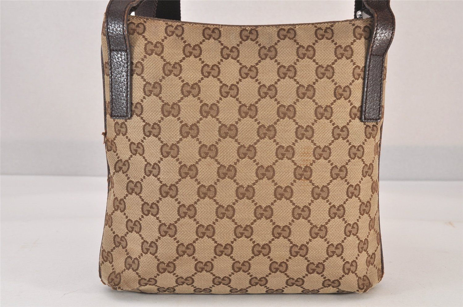 GUCCI グッチ ショルダークロスボディーバッグ GGキャンバス