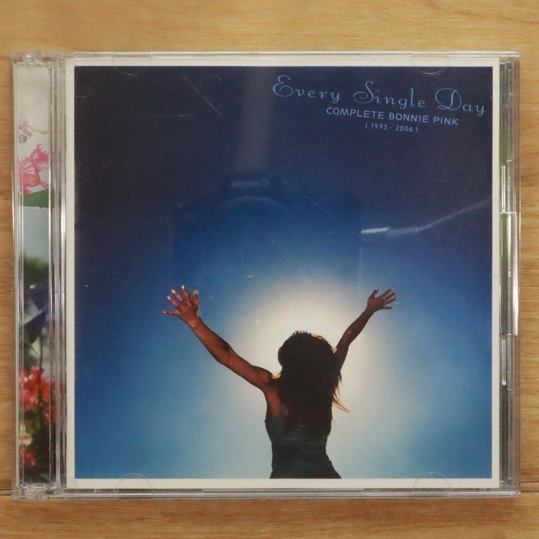 BONNIE PINK ボニーピンク　サイン入り CD&DVD&VHS Amazon.co.jp: BONNIE PINK ボニーピンク サイン入り