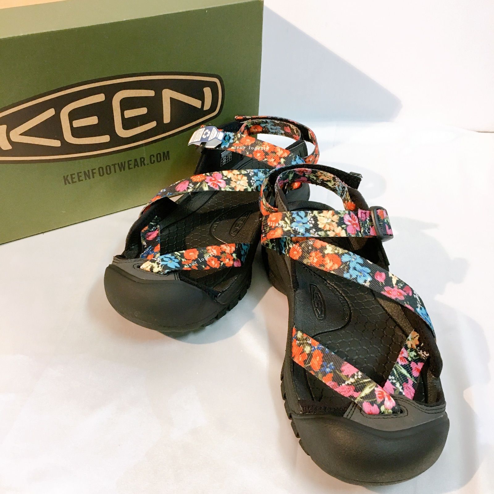 レディースKEEN サンダル 新品未使用 - woning-ontruimingservice.nl