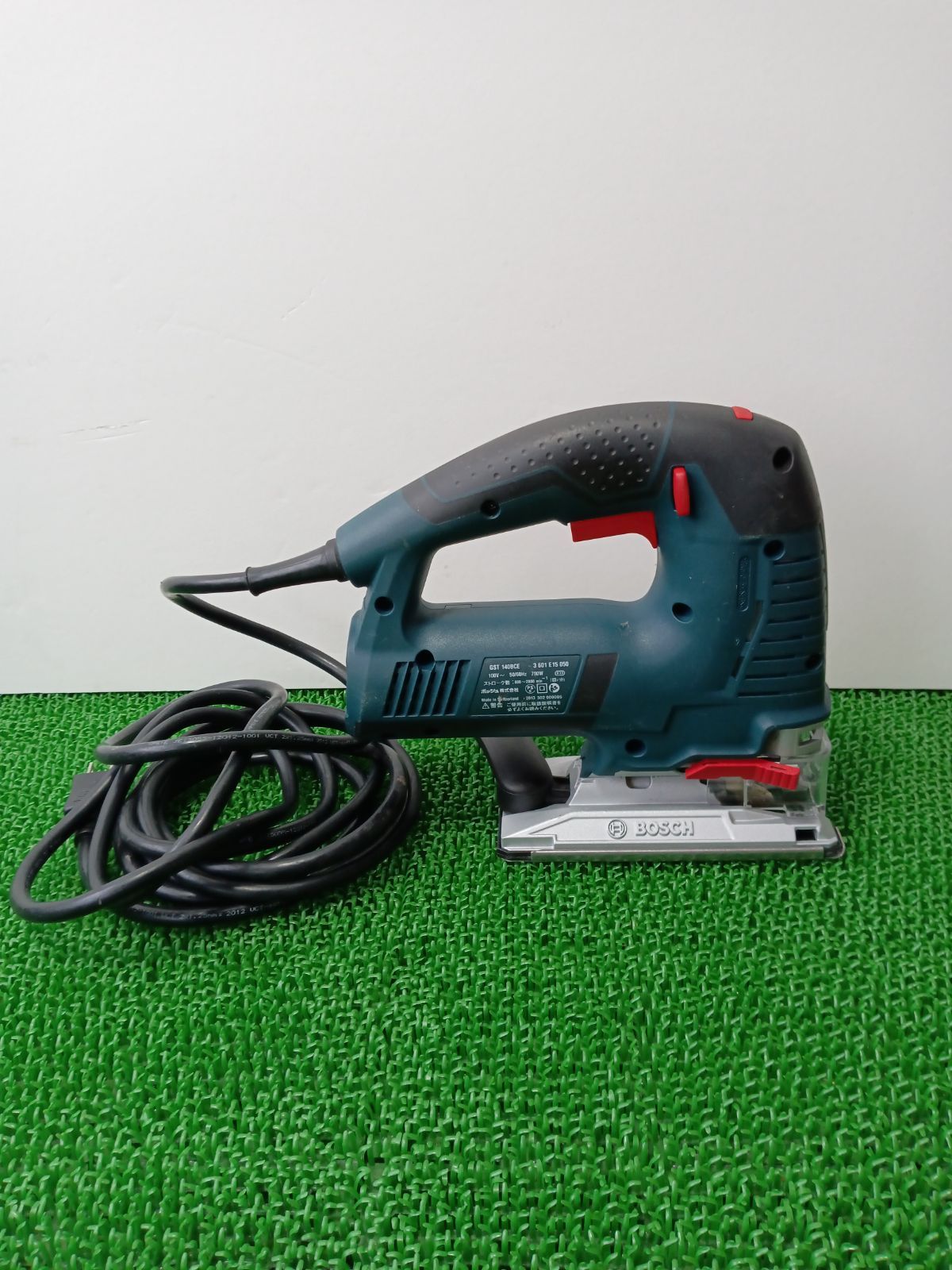 即購入OK!】☆中古品☆ボッシュ 電子スーパージグソーGST140BCE 即購入OK!】☆中古品☆ボッシュ 電子スーパージグソーGST140BCE