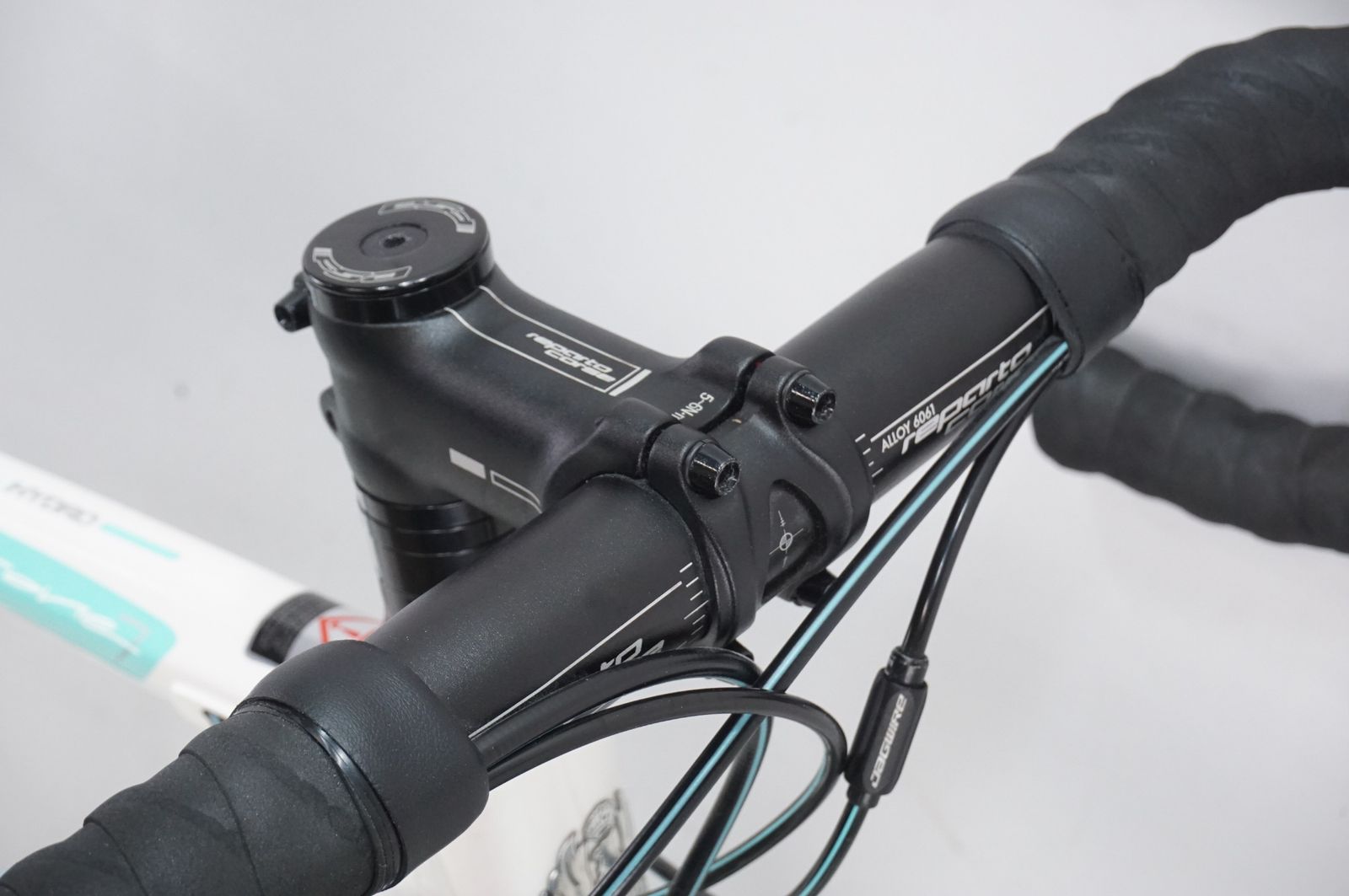 BIANCHI ビアンキ