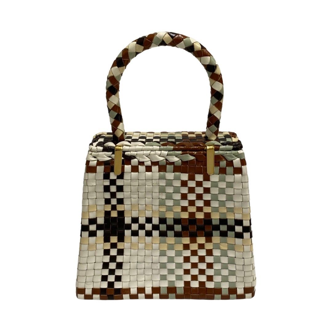 美品　サルヴァトーレフェラガモ　シボ革　ガンチーニ　トートバッグ　金具　大容量 ほぼ未使用 Salvatore Ferragamo サルヴァトーレフェラガモ