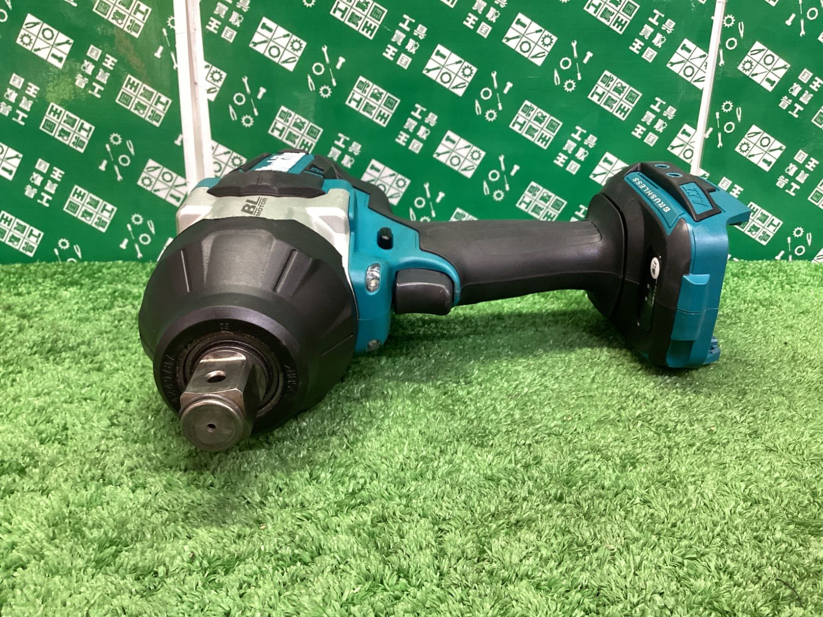 Makita - マキタ18vインパクト マキタ 18V充電式インパクトドライバ（本体のみ） 黒