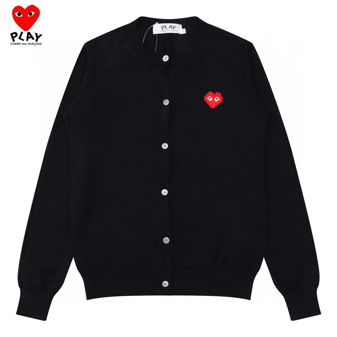 PLAY COMME des GARCONSプレイ コムデギャルソン セーター ニット