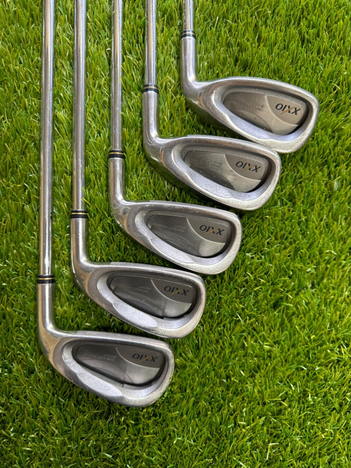 ゴルフクラブアイアン8本セット ゼクシオプライム インパクトパワー
