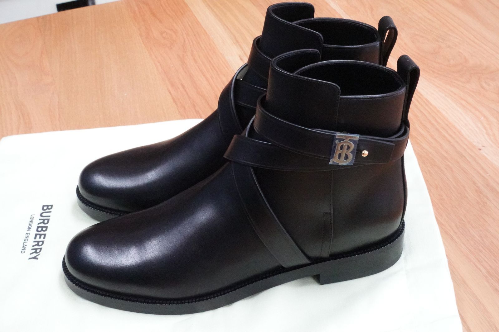 BURBERRY レザー ロングブーツ 24cm BURBERRY 24cm ソックスブーツ 茶