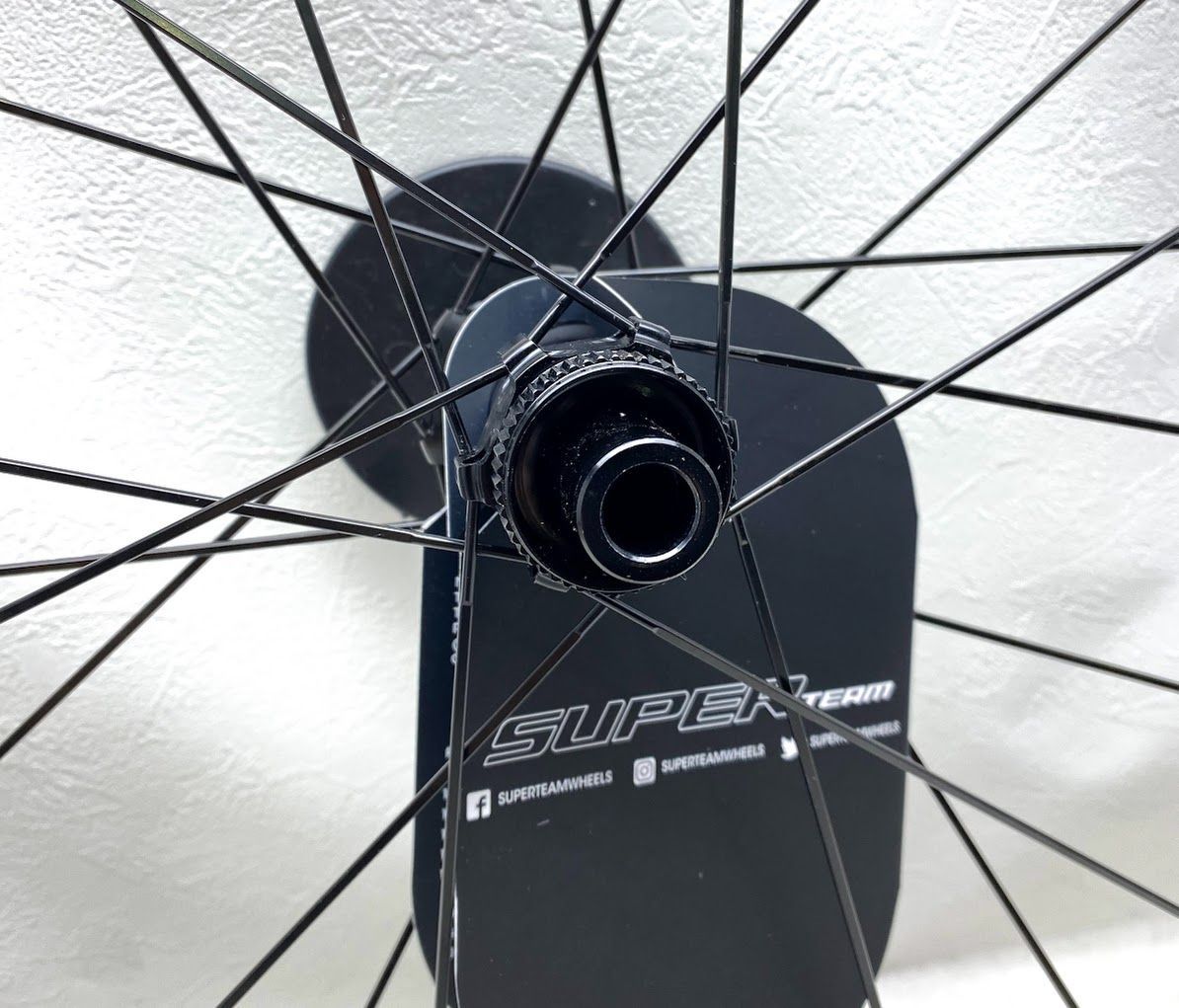 SUPERTEAM 50mm チューブレス ディスク ブレーキ ロード バイク