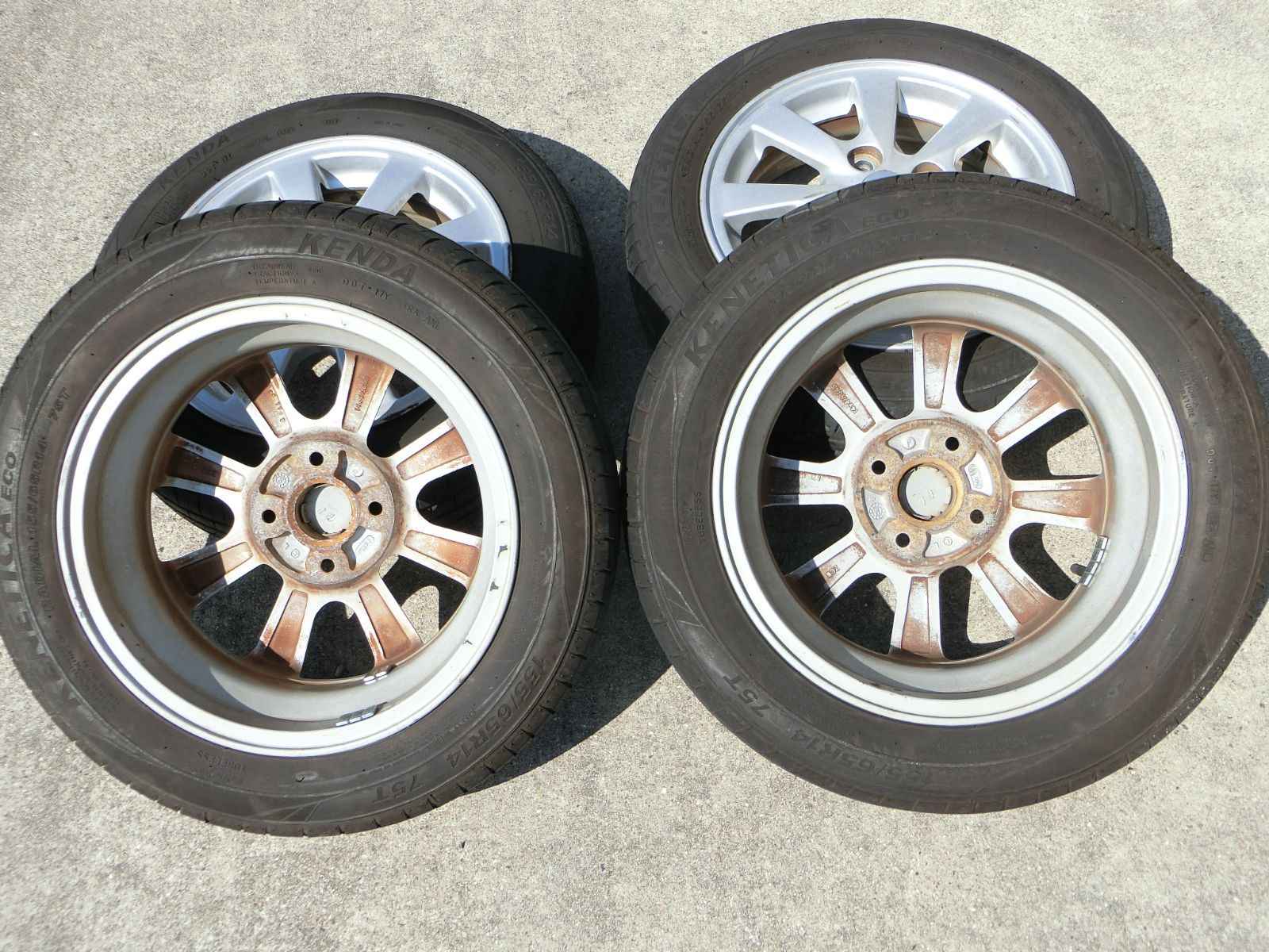 ダイハツ タント L375S 純正タイヤ アルミホイールセット155/65R14 ダイハツ純正ホイールセット155/65R14 極上品入荷！【本日の一品