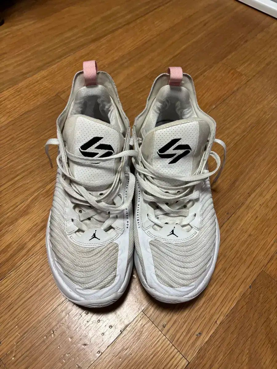 ルカ1 265 白 ブリーチドコーラル