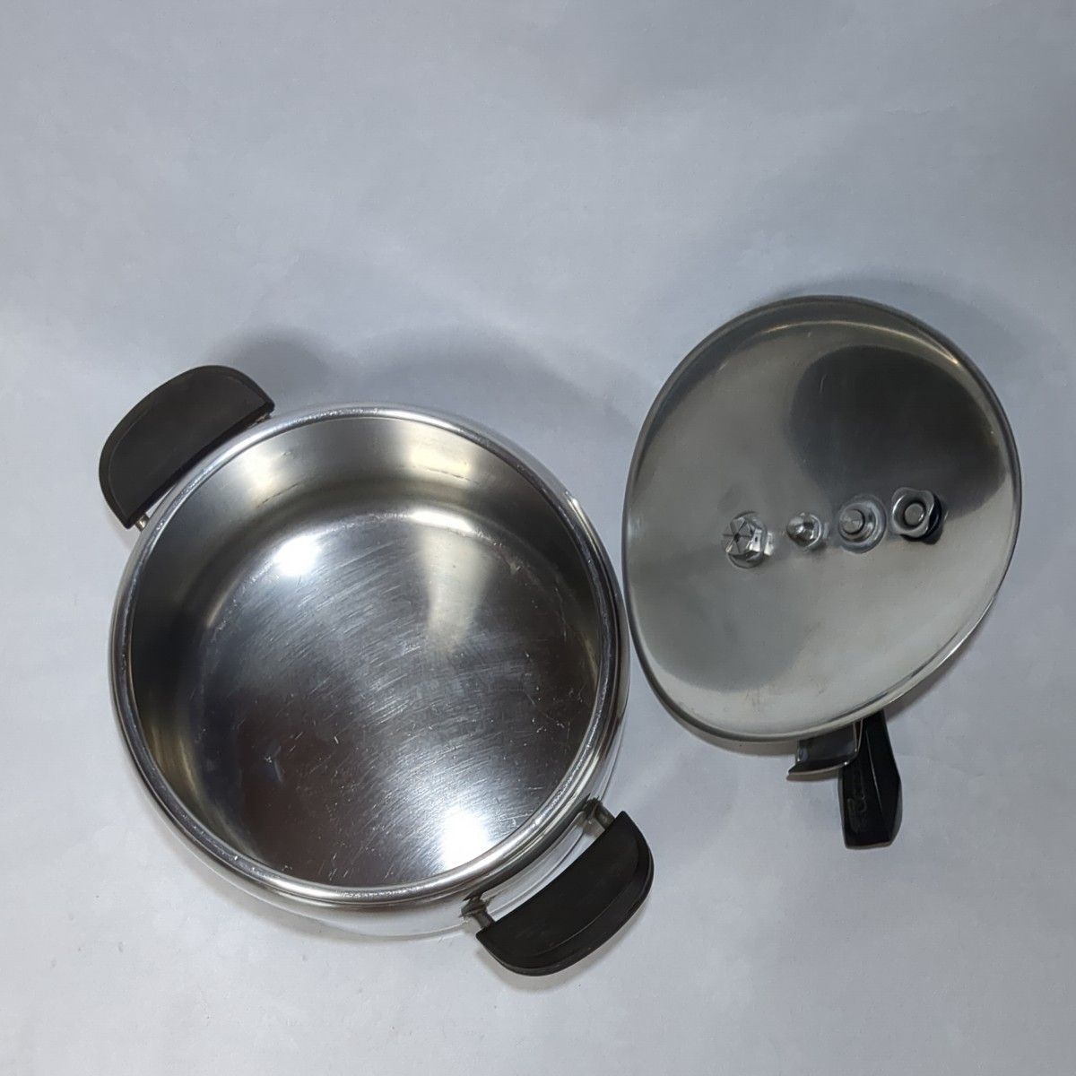 ラゴスティーナ圧力鍋 80シリーズ 5L ガス火のみ イタリア製 USED良品