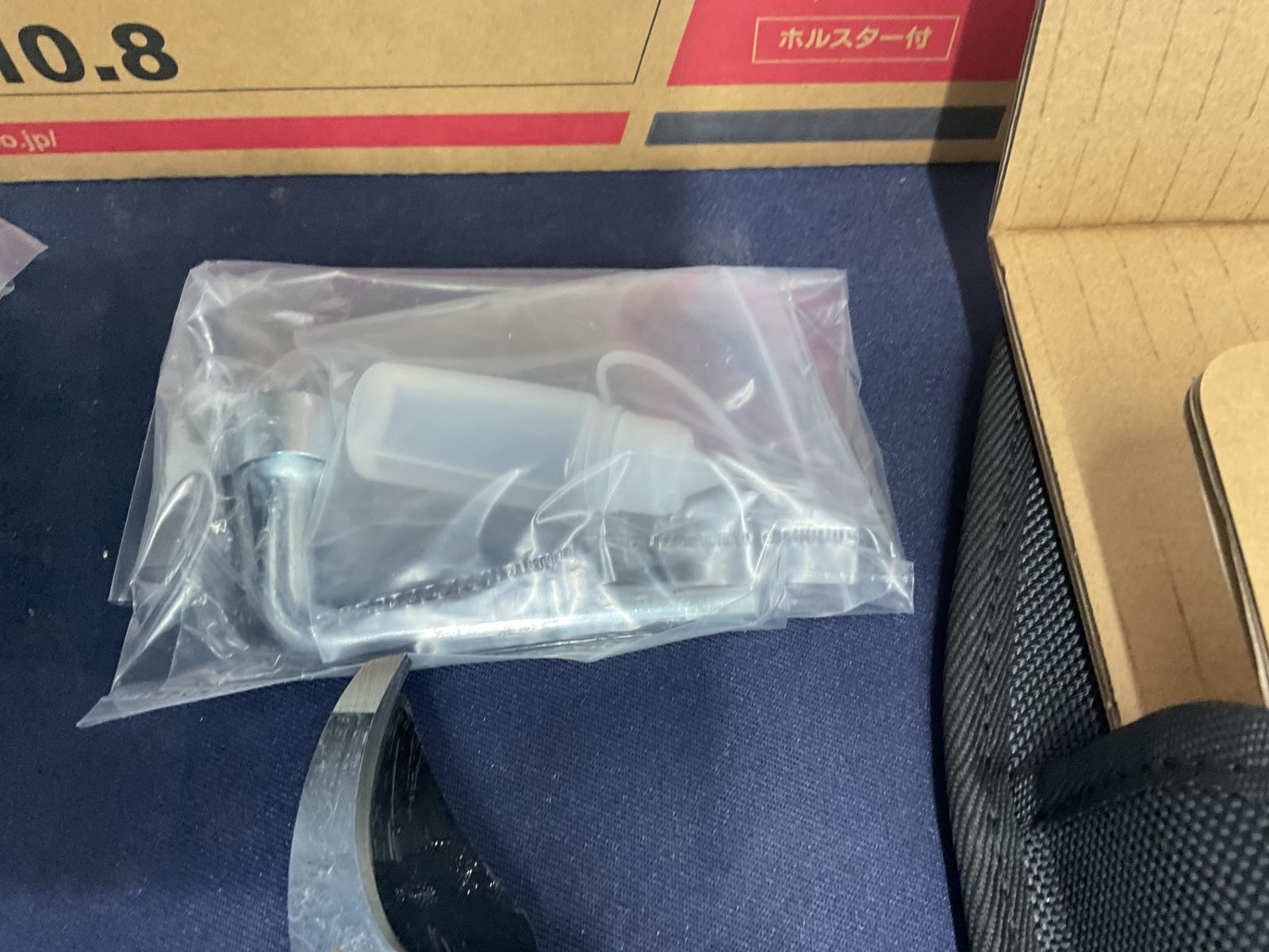 農家の方必見‼京セラ 充電式剪定鋏DSH1120L2フルセット