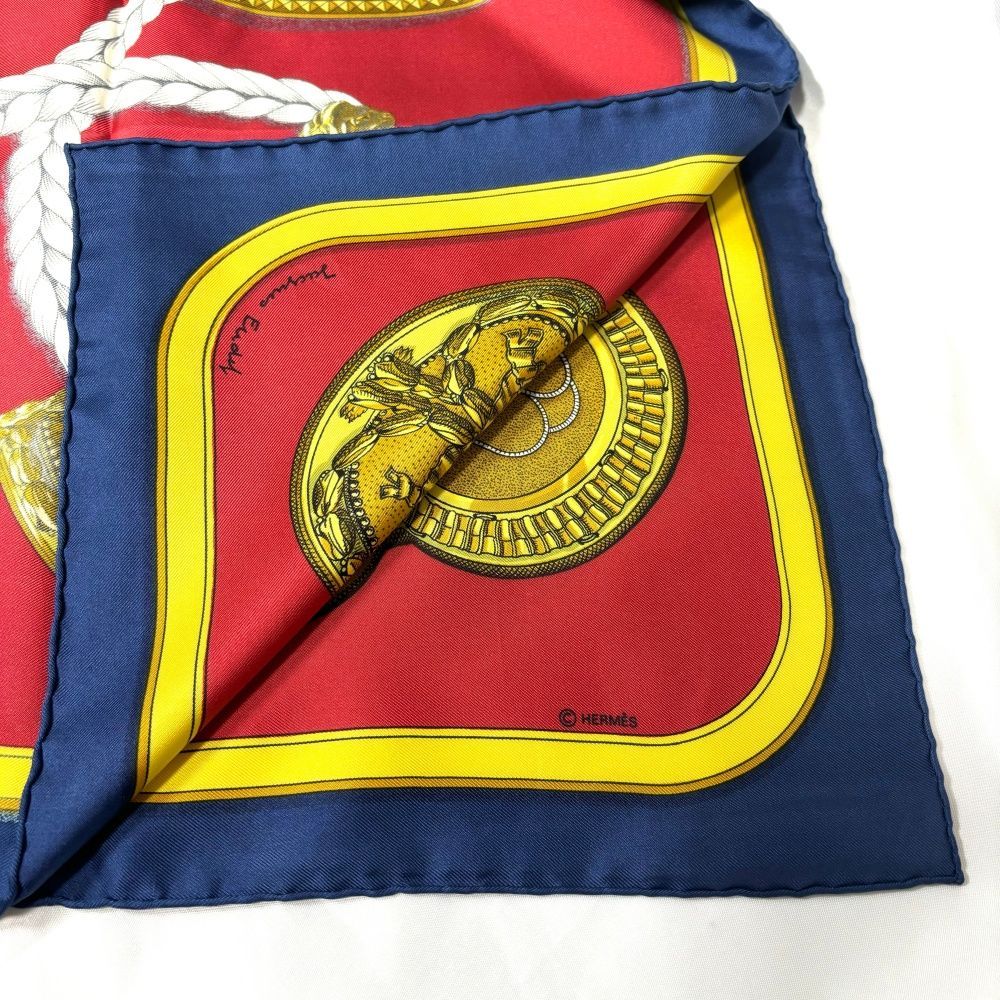 HERMES / GRAND APPARAT/カレ90/スカーフ/シルク/RED/総柄/レディース HERMES エルメス カレ90 スカーフ GRAND APPARAT シルク 紺 レッド