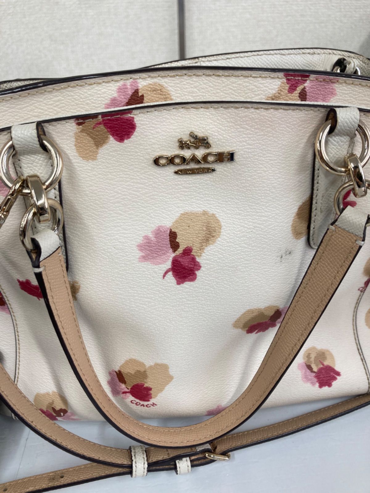【花大好きさん】COACH ハンドバッグ ホワイト coach コーチ ショルダーバッグ ホワイトフローラル柄
