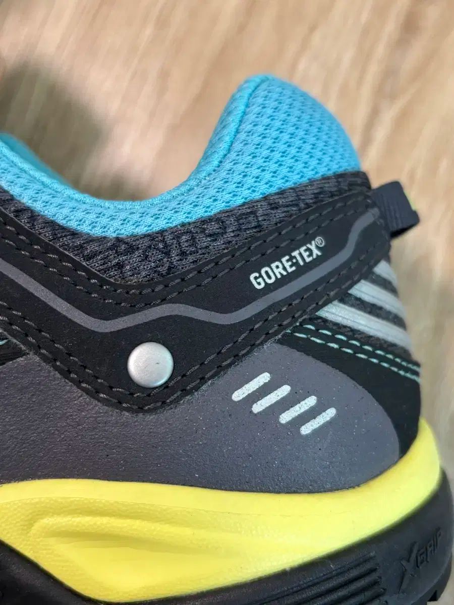 GORE-TEX