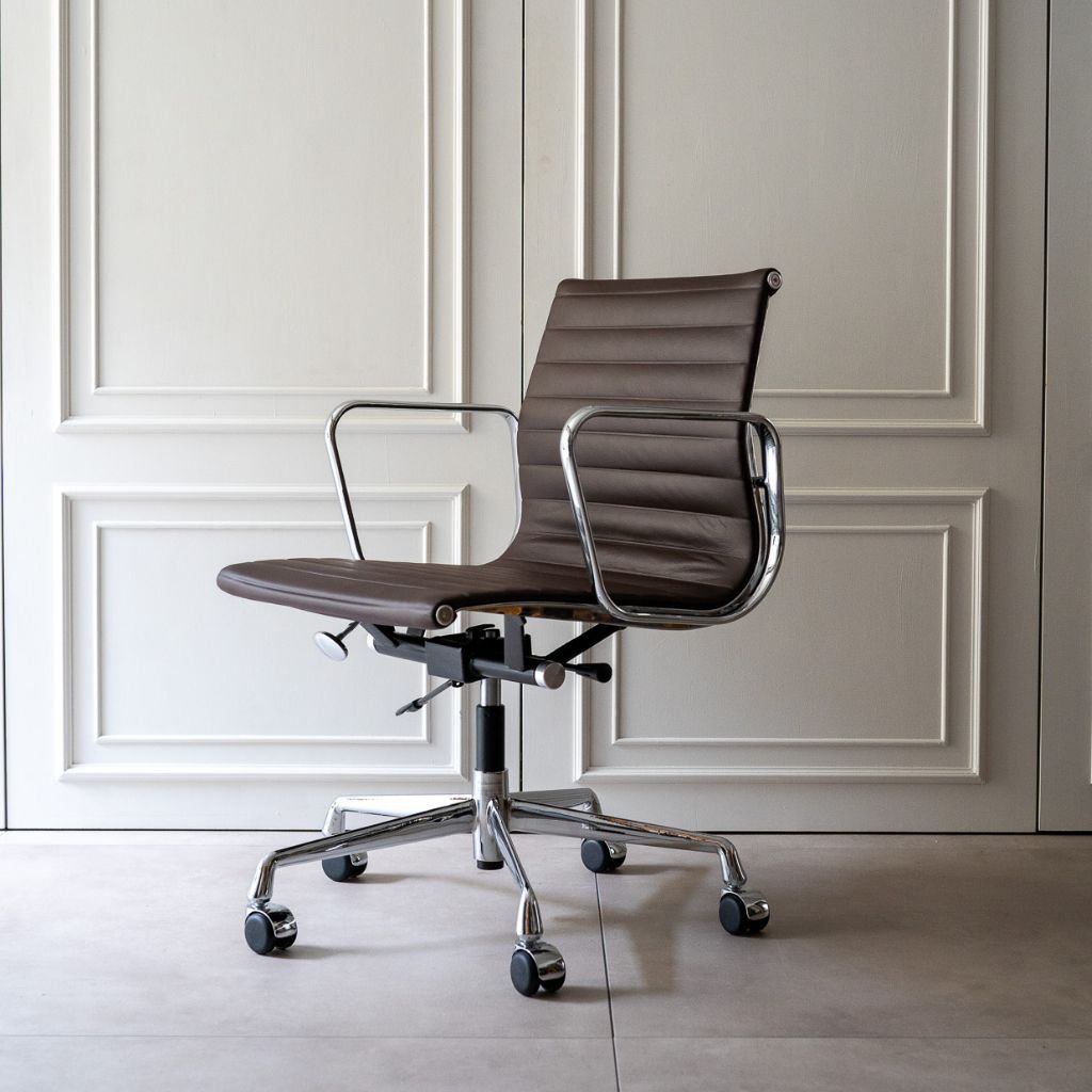 【最終値下げ】マネイジメント フラット チェア ライトブラウン Management Flat Chair Lightbrown / マネイジメント フラット