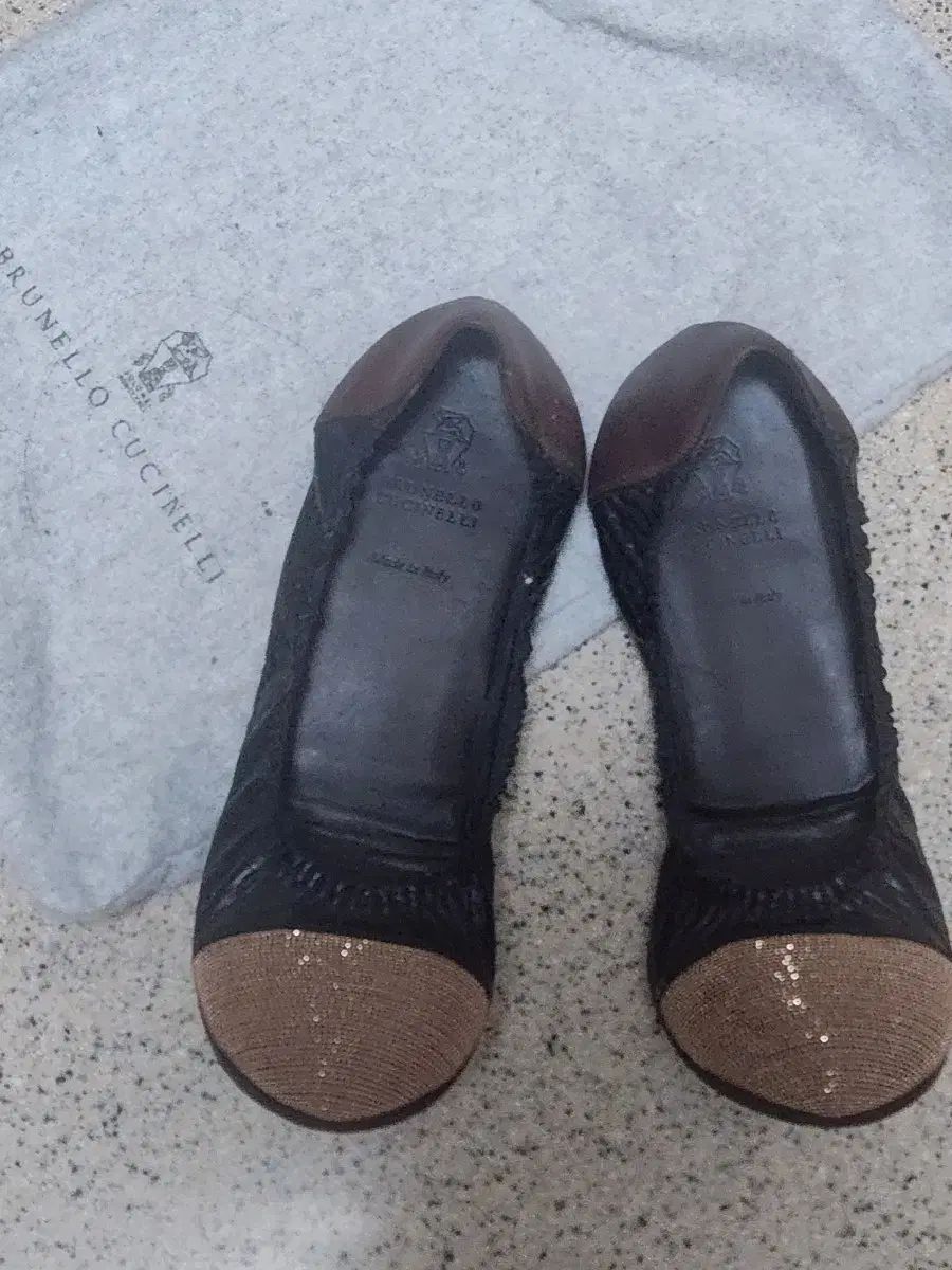 ブルネロ クチネリ ウール monili フラット 37 サイズ