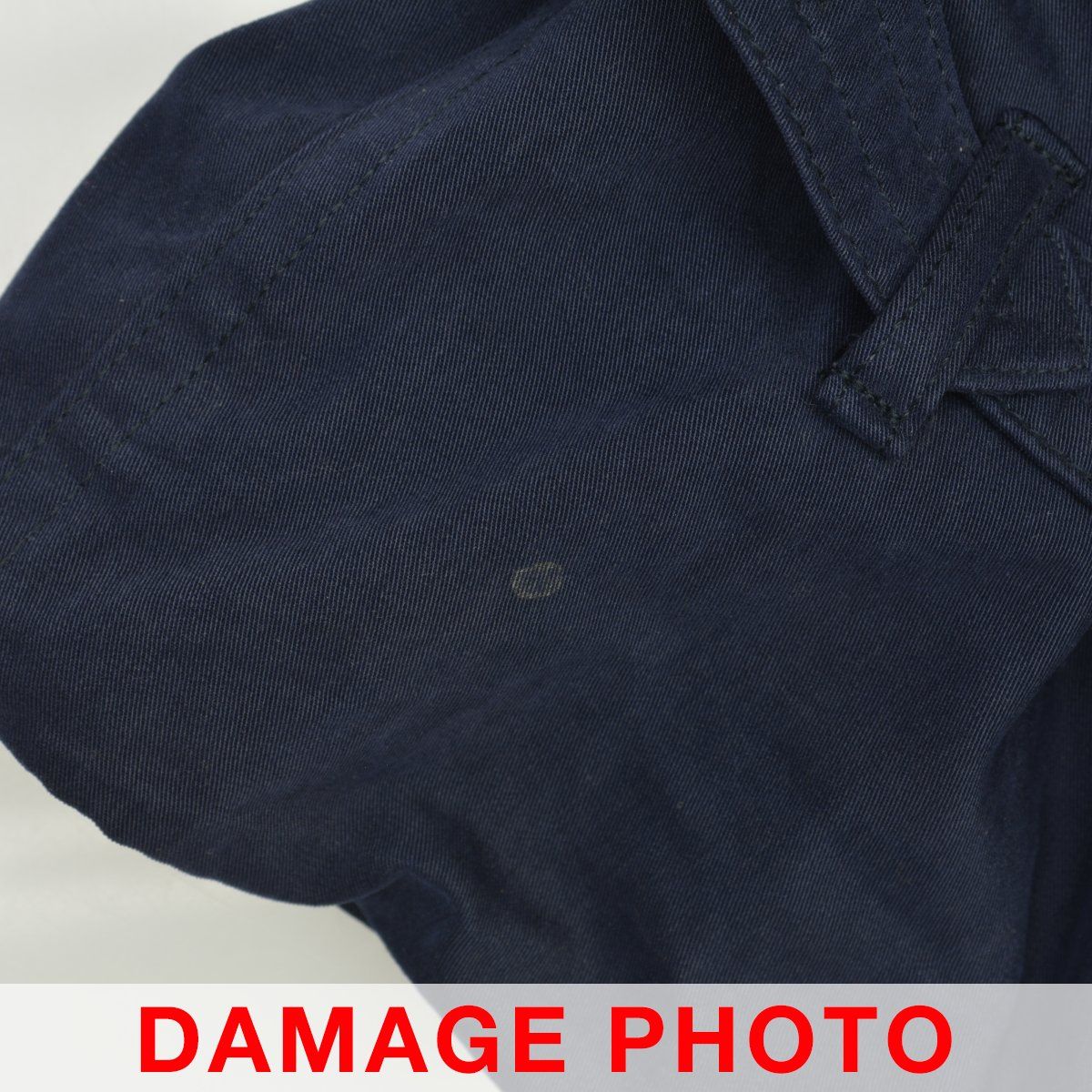 レーヨントレンチコート