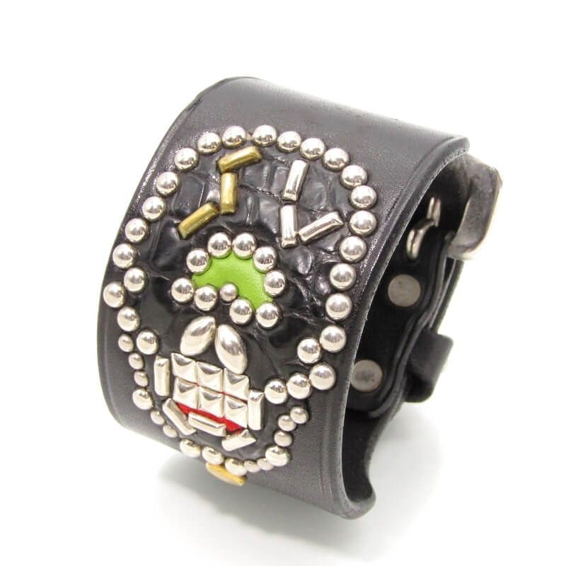 STOPLIGHT ストップライト レザーブレスレット スカル スタッズ