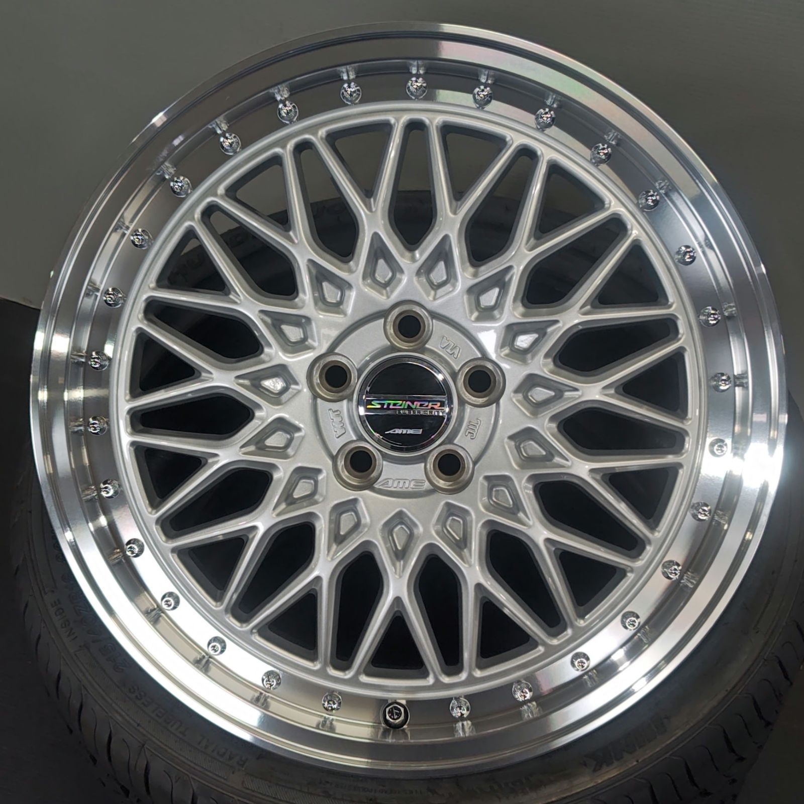 プリウス 50 モデリスタ ホイール17インチ プリウス50 モデリスタ