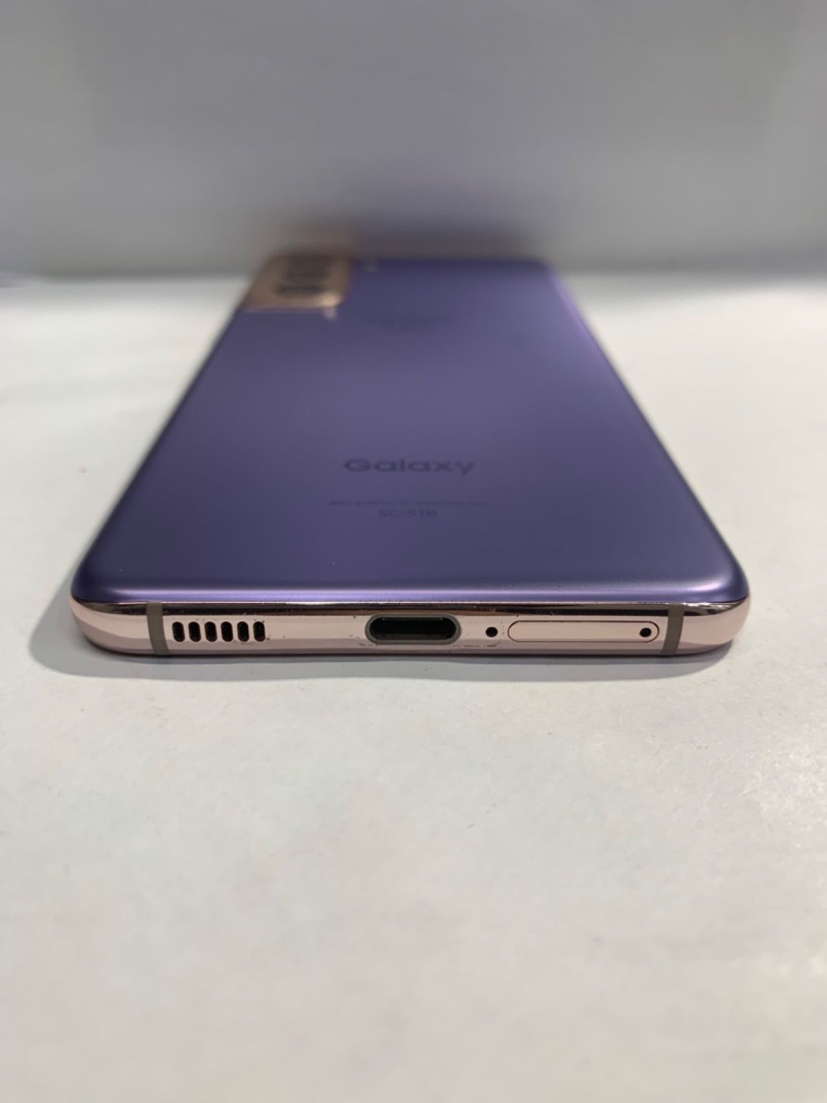 中古品】Galaxy S21 5G docomo SIMロック解除済み 256GB SC-51B
