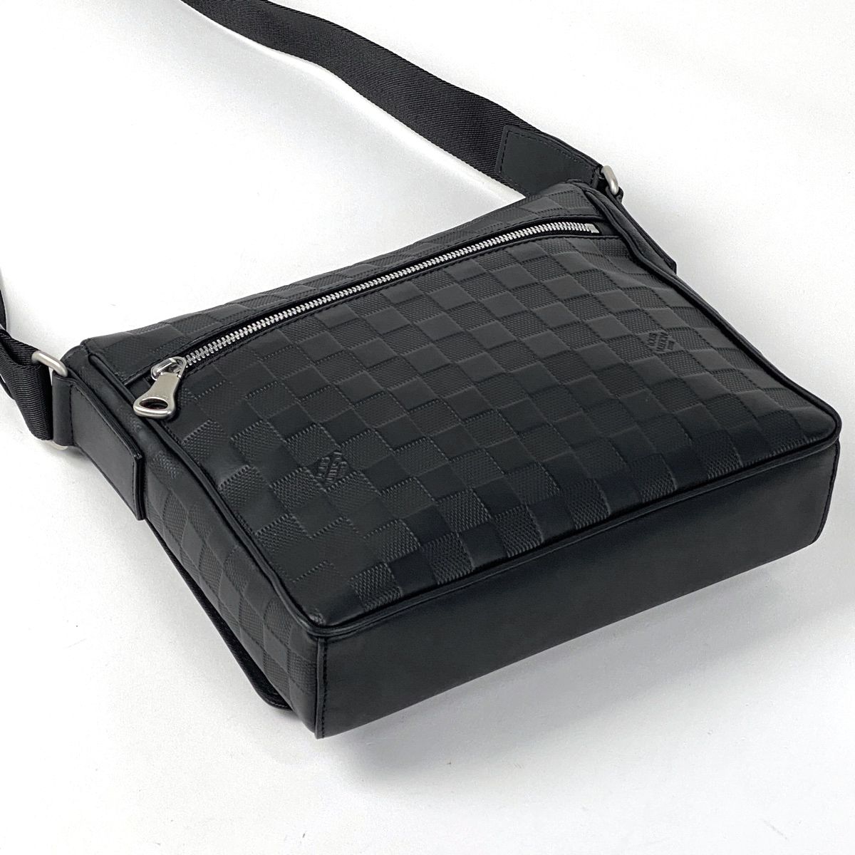ルイヴィトン ダミエアンフィニディストリクMMメッセンジャーバッグN41039 LOUIS VUITTON】ルイヴィトン『ダミエ アンフィニ ディストリ
