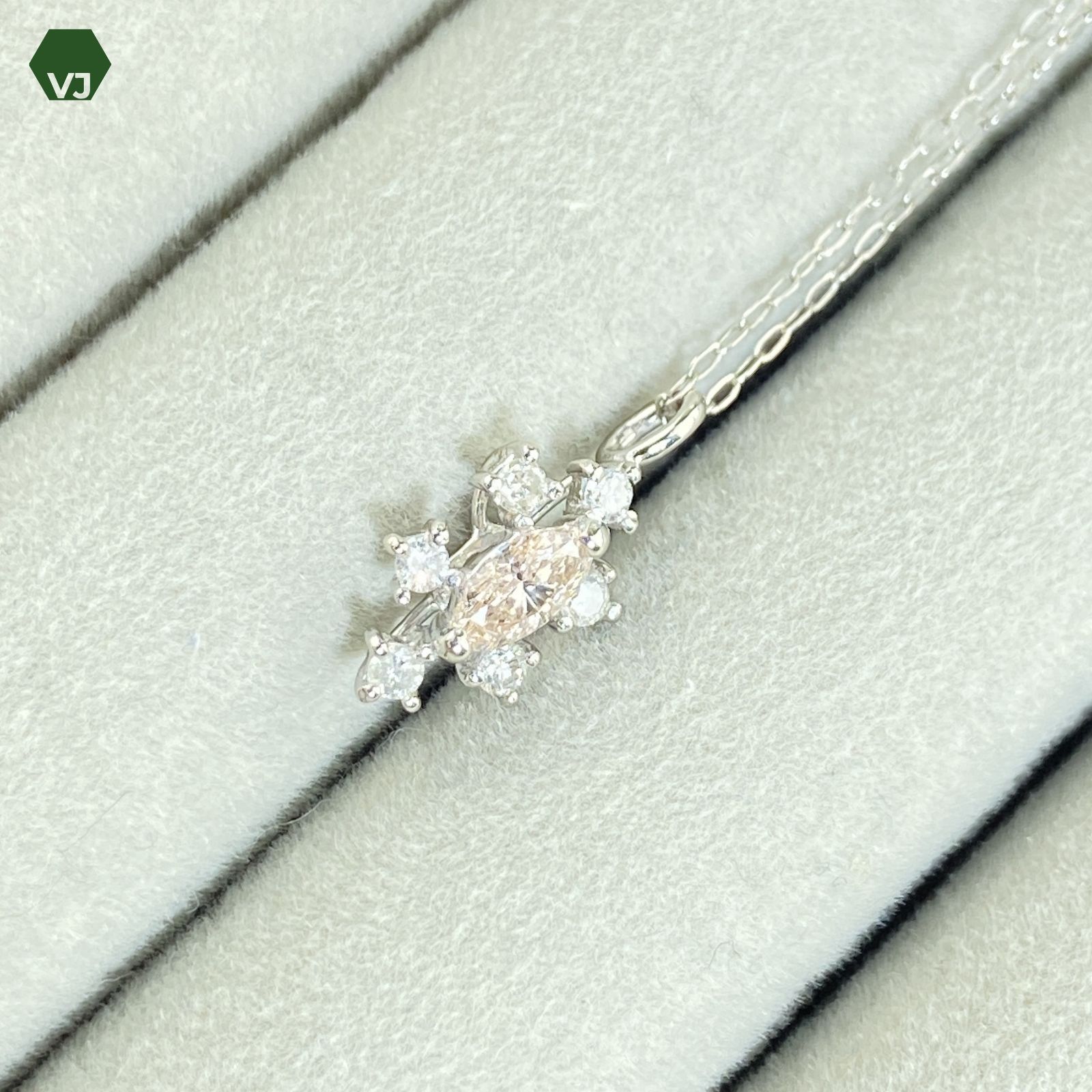 24-27】ダイヤモンド ネックレス D0.31ct【中古】【PT900/PT850】【40 