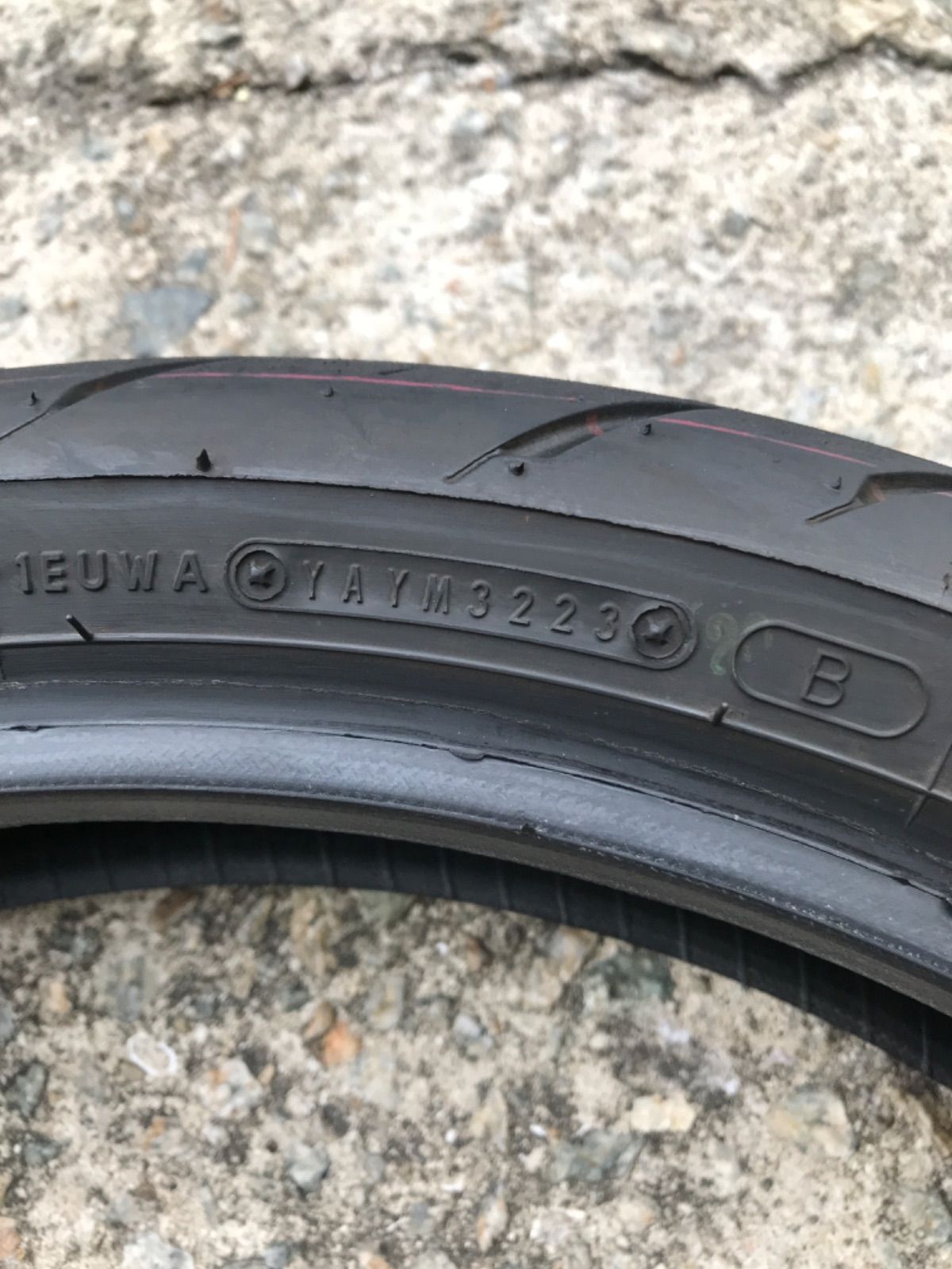 ダンロップGPR300 110/70R17 140/70R17 前後セット Amazon.co.jp: [前後2本セット] DUNLOP (ダンロップ） SPORTMAX
