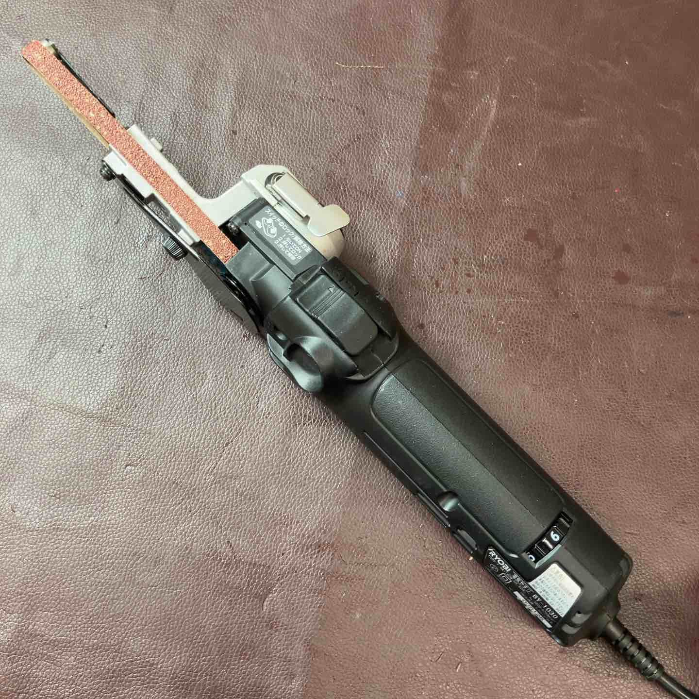 RYOBI ベルトサンダー