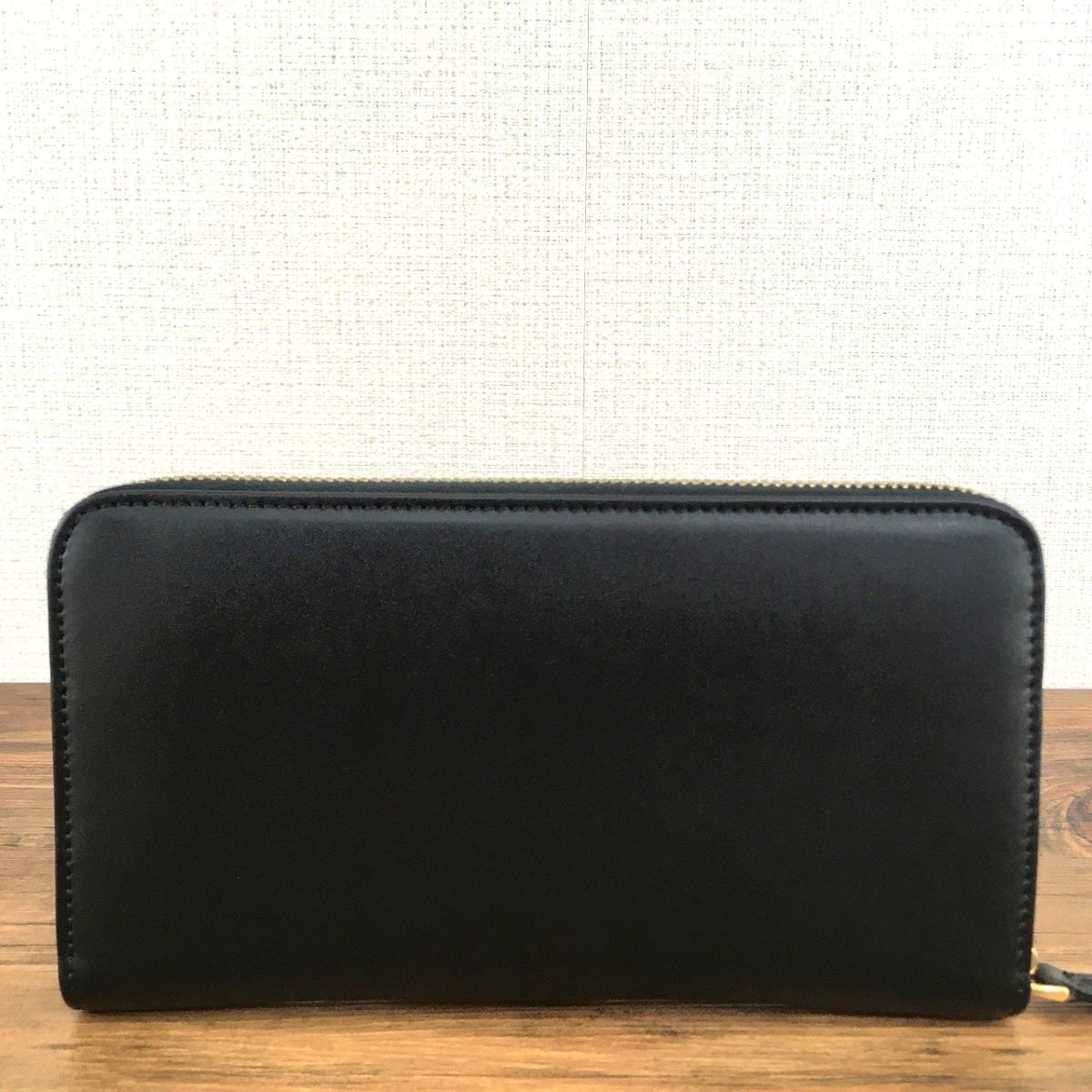 未使用品 FENDI 長財布 8M0299 黒 バイザウェイ 箱付き 104