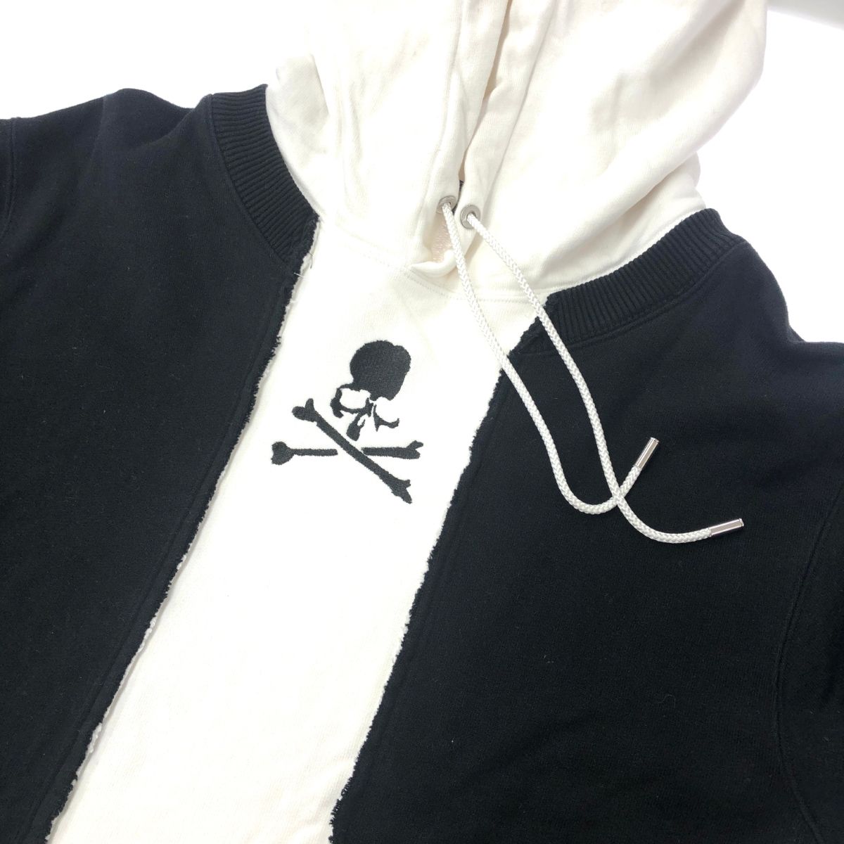 mastermind JAPAN マスターマインド ワールド プルオーバー パーカー サイズ:S  ブラック/ホワイト  メンズ スカル 切替　243001001341 mastermind JAPAN マスターマインド ワールド プルオーバー パーカー