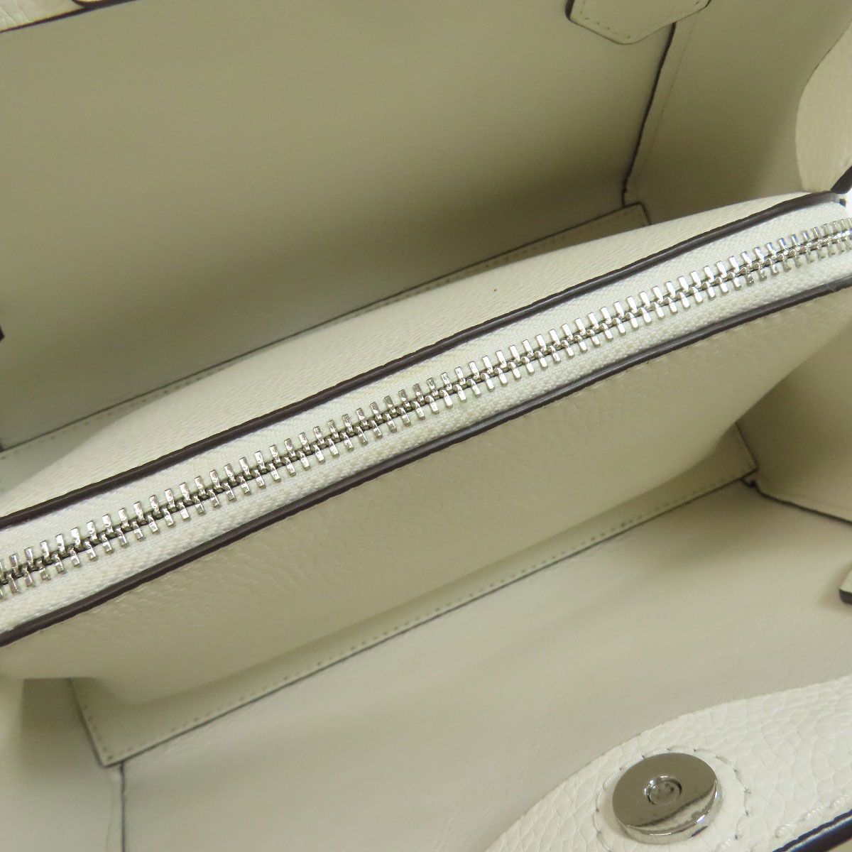 Kors マイケルコース