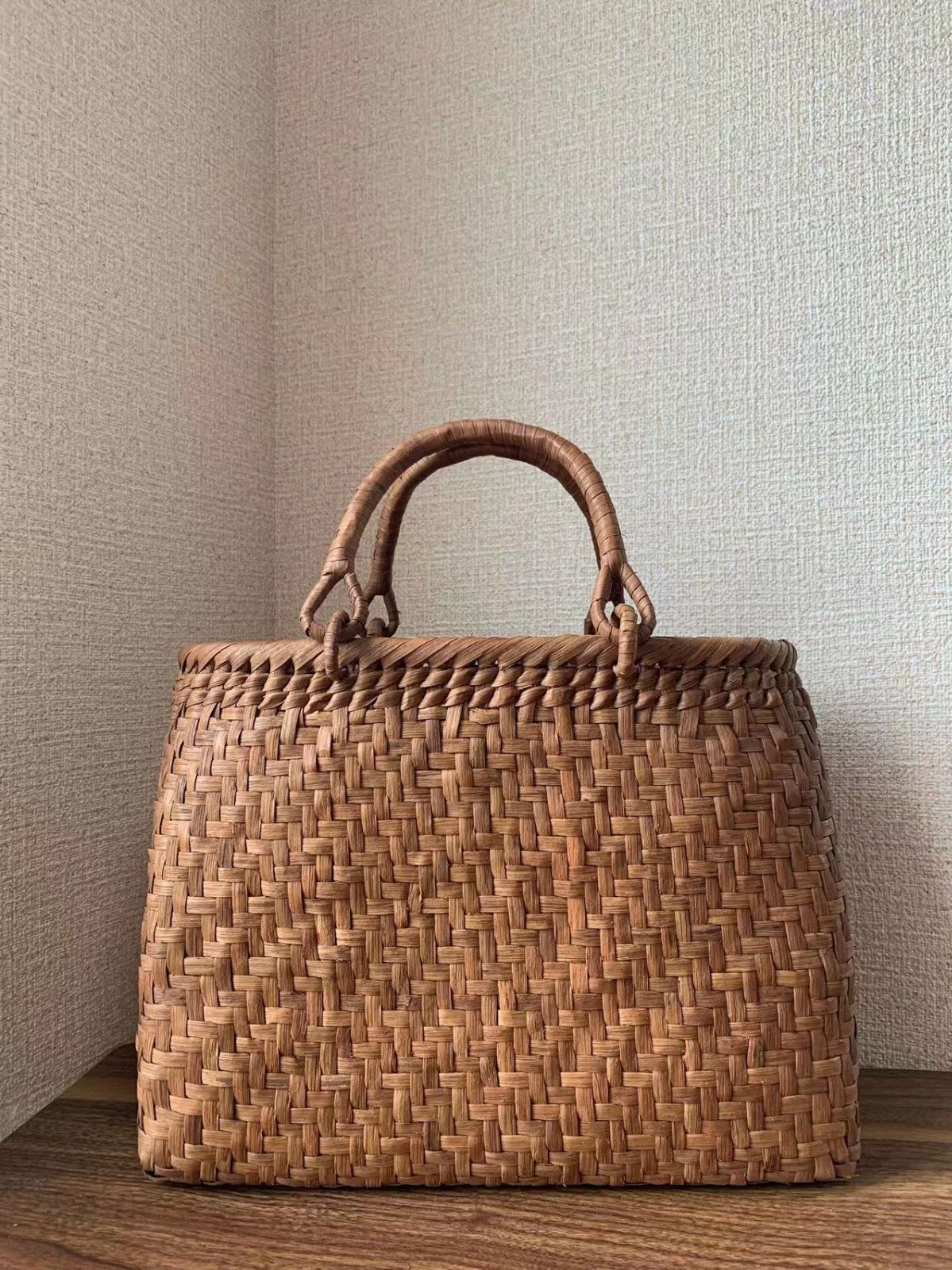 山葡萄 かごバッグ 手作り 網代編み 籠 手提げ 内布あり 山葡萄 山葡萄かごバッグ 手作り 籠バッグ 網代編み LLサイズ