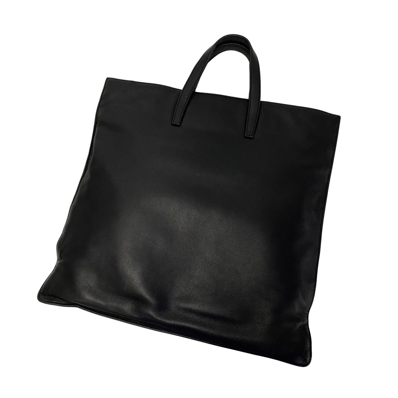 マイクラ 人気アイテム 未使用保管品 本 レザー ナッパ 刻印 ロゴ ロエベ LOEWE 希少品 バッグ