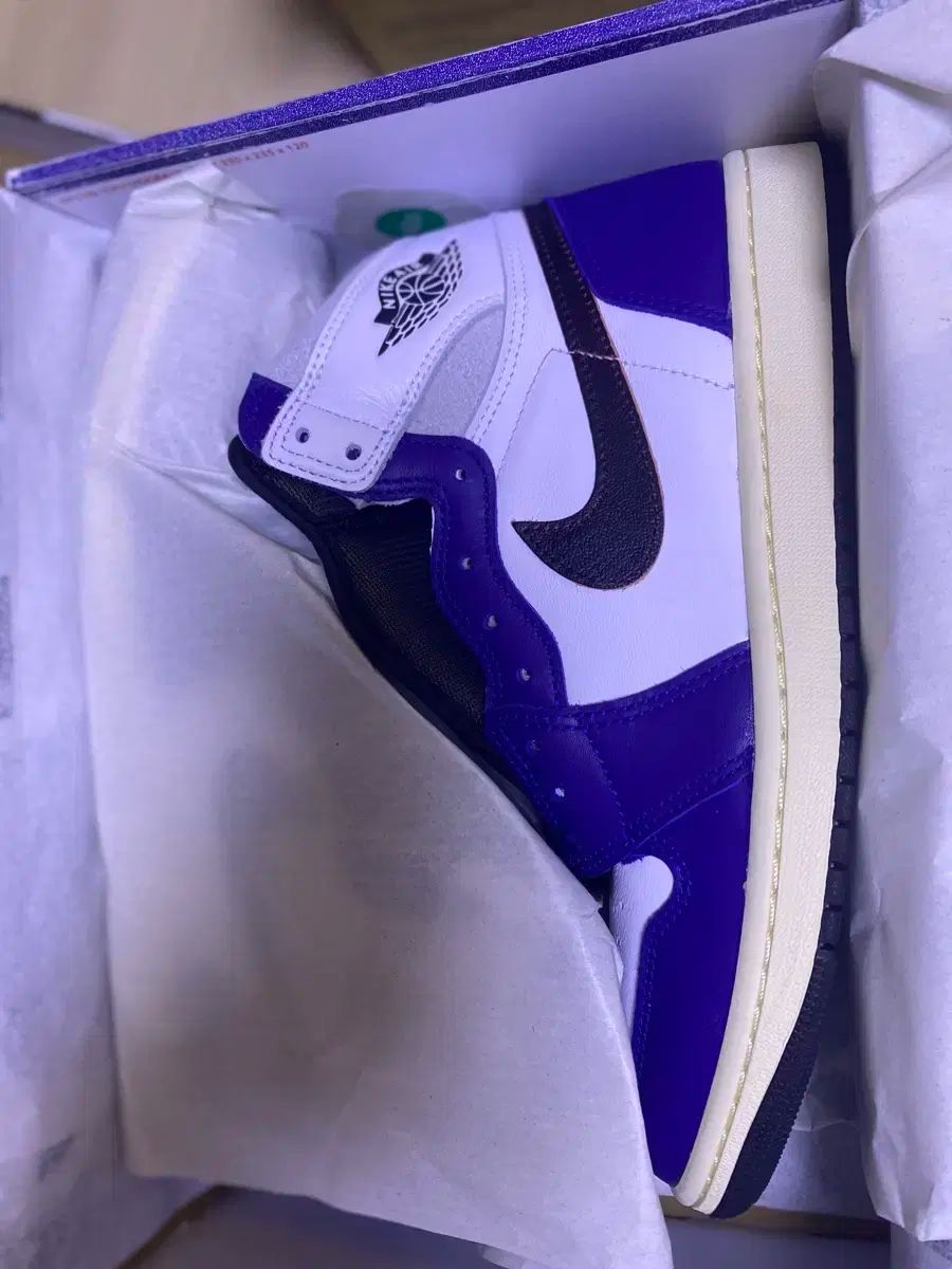  エア ジョーダン 1 RETRO HI OG RARE AIR 285 シューズ(男性用) バスケットボール