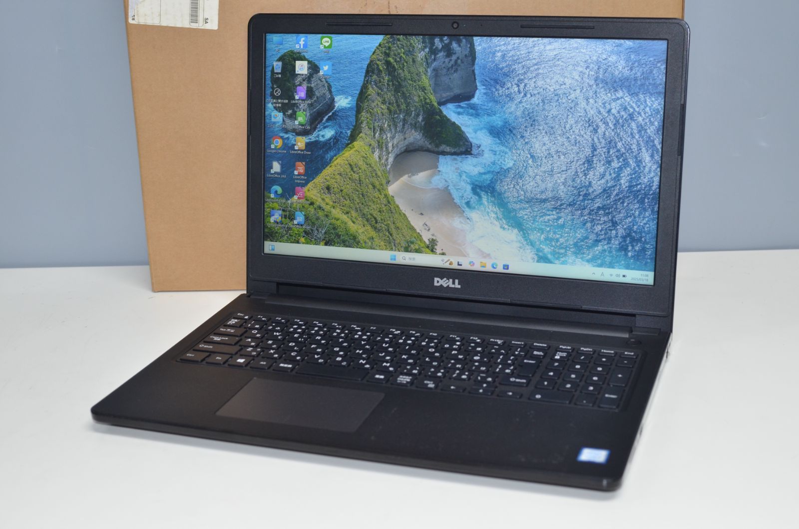 中古訳アリノートパソコン DELL Inspiron 15-3567 Windows11+office