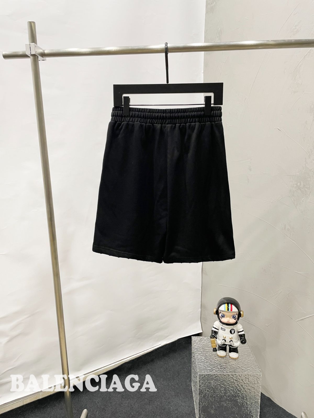 刺繍ファイブポイントショーツ
