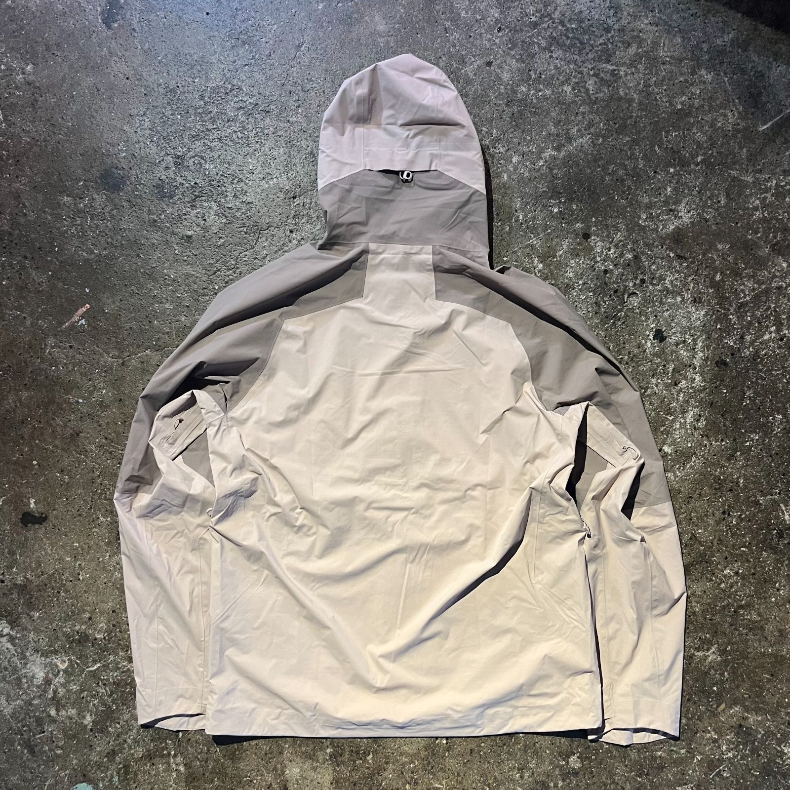 SALOMON 24ss OUTERPATH PRO 2.5L ETHEREA/IRON サロモン 2024ss