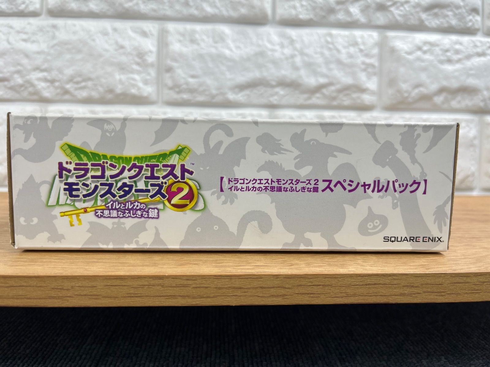 Nintendo 3DSLL ドラゴンクエストモンスター2仕様 Nintendo 3DS LL Dragon Quest Monsters 2 Limited Special Pack