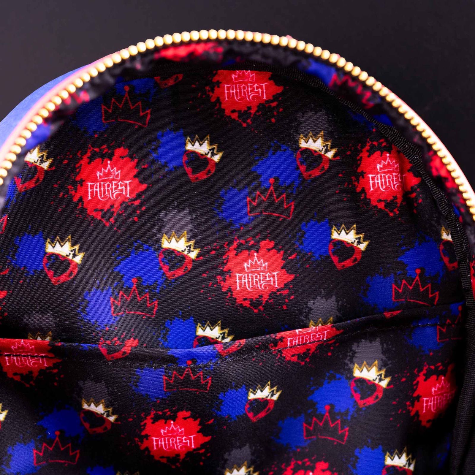 Loungefly ラウンジフライ ディズニー ディセンダント Descendants