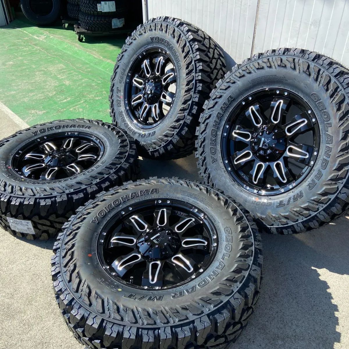 新品 ABRAMS GM 17インチアルミホイール GUN125 ハイラックス ブラックラリーED TOYO OPEN COUNTRY M/T 265/65R17付4本セット 150系プラド