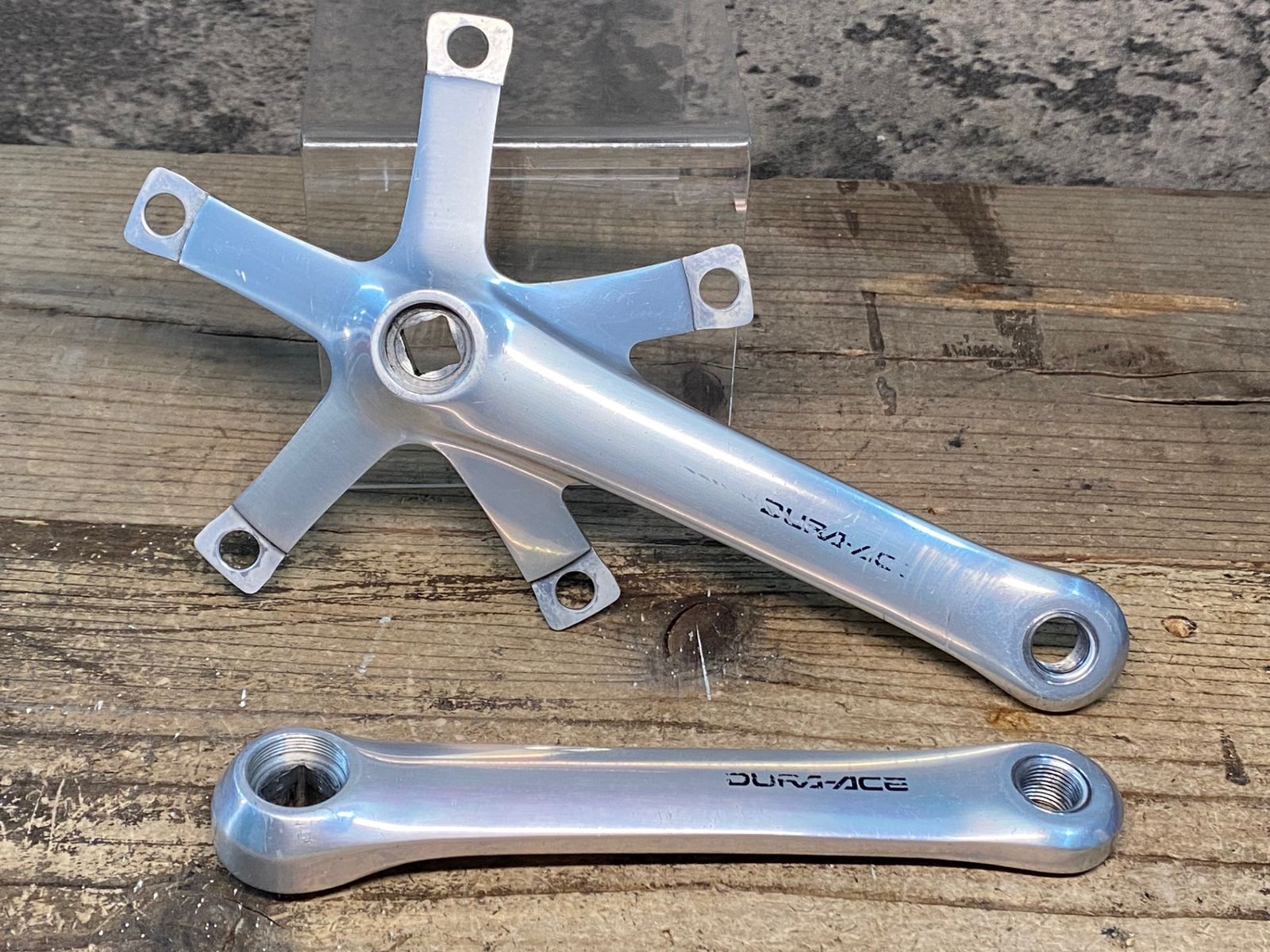 JI481 シマノ SHIMANO デュラエース DURA-ACE FC-7600 クランクアームセット 167.5mm PCD144 NJS ピスト トラック用